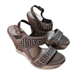 UGG Assia Boho Wedge Sandals Woven Straps Leather Studded Chocolate Brown Sz 6.5